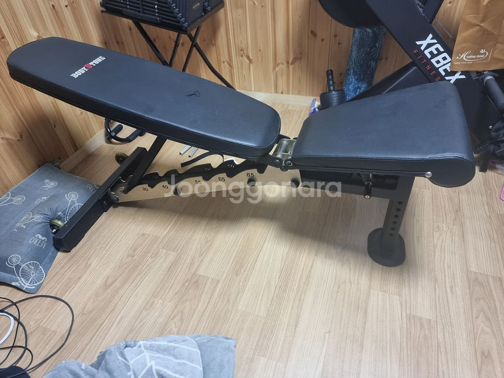 벤치프레스 바디스톤 FID700 벤치입니다--1