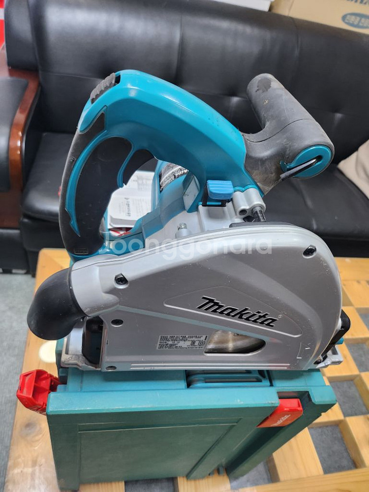 마끼다 플런지 쏘 팝니다.--1