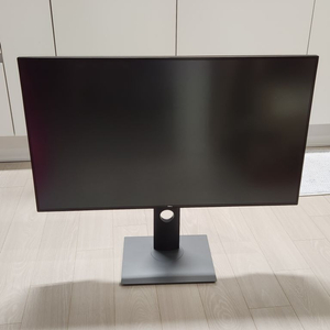 DELL U3219Q 32인치 4K 모니터 IPS패널