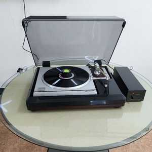 Technics SL1000MK2 턴테이블