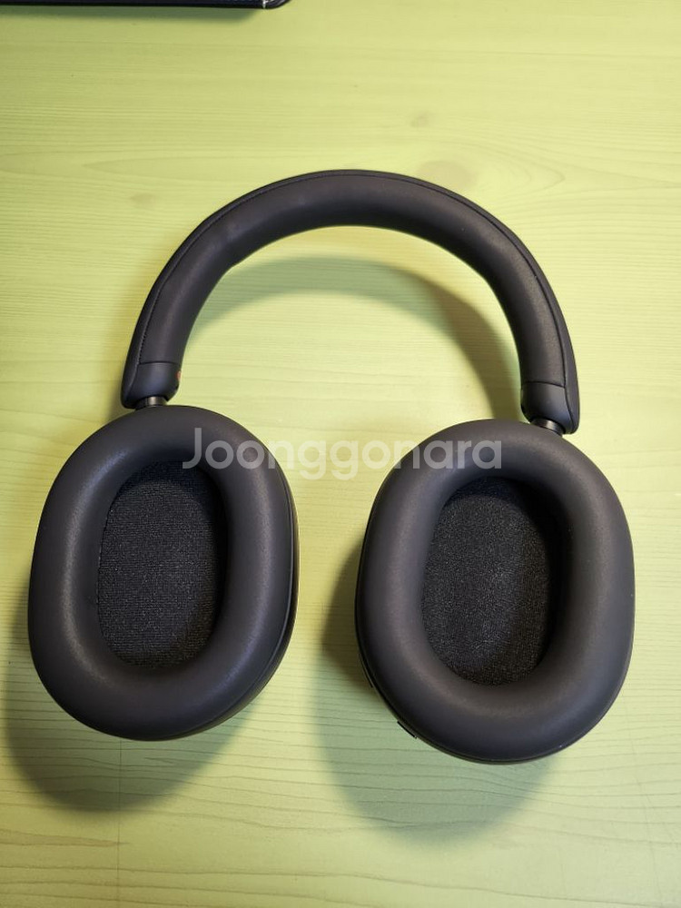 소니 sony wh-1000xm5 판매합니다--3