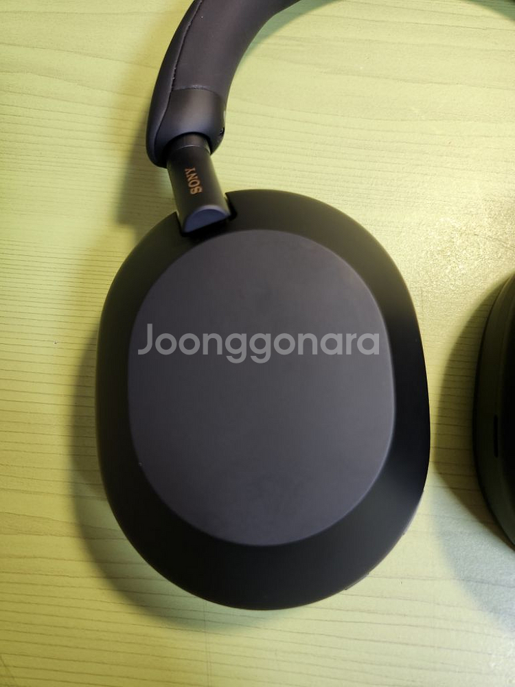 소니 sony wh-1000xm5 판매합니다--2