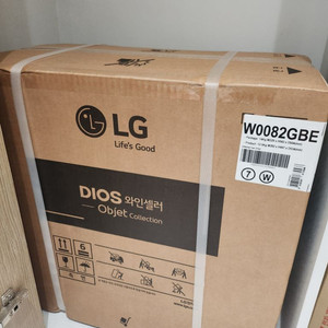 LG 오브제 와인셀러 미개봉 새상품 팝니다.