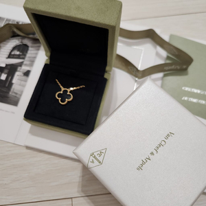 반클리프 빈티지목걸이