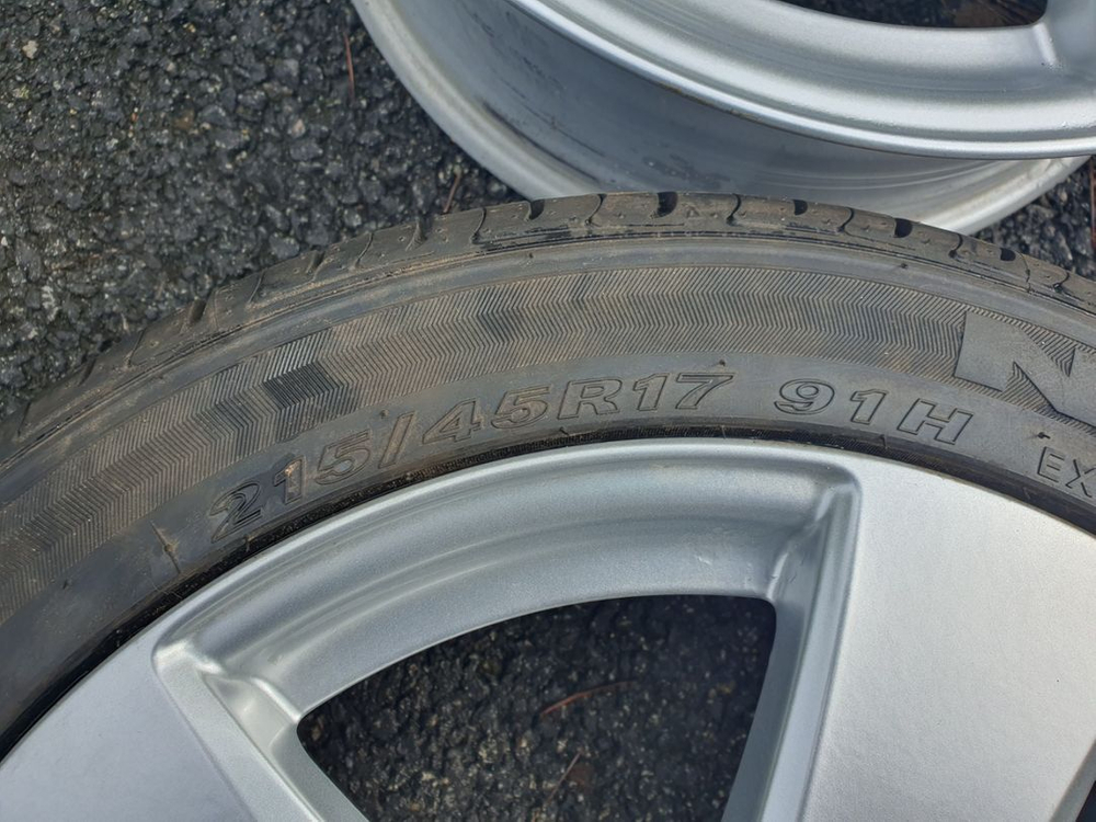 벤츠.215/45/.R17--6