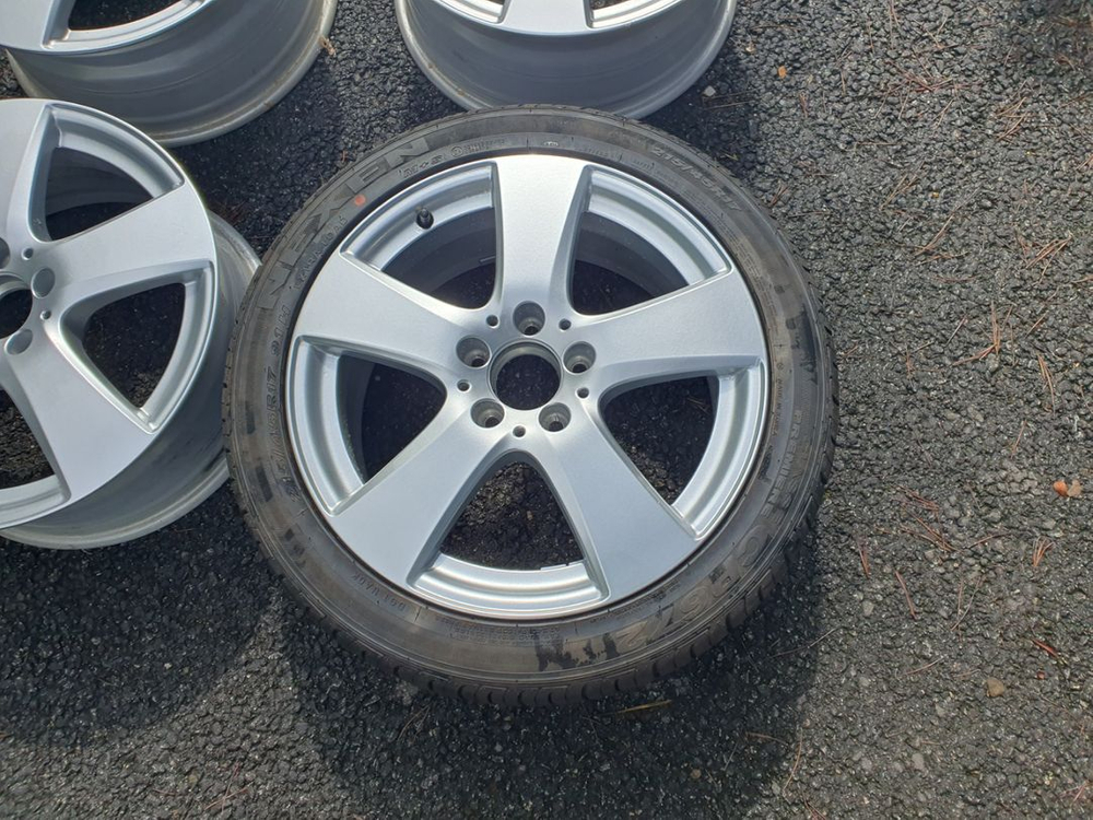 벤츠.215/45/.R17--3