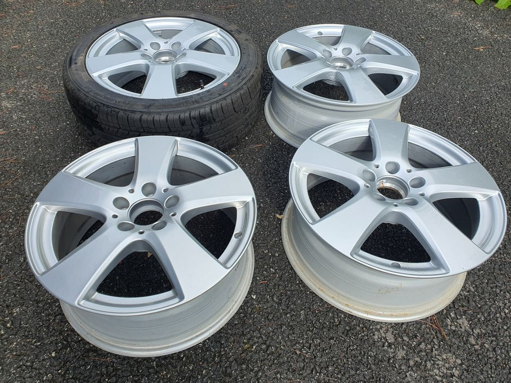 벤츠.215/45/.R17--4