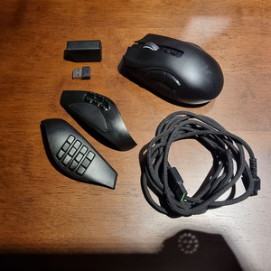 레이저 나가 프로 RAZER NAGA PRO 판매합니다