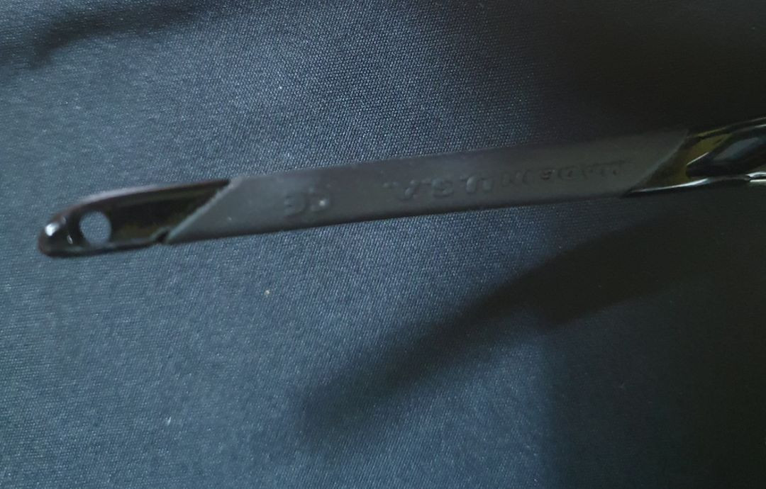 오클리선그라스 내놓습니다--2