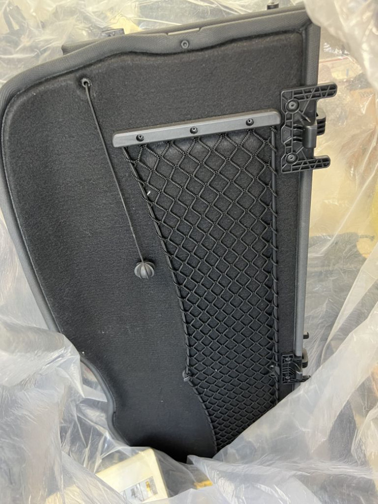 1세대 아우디 q5 트렁크 정품 악세사리 가로바 팝니다--6