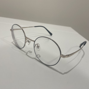 [출국정리] 질스튜어트 티타늄 안경 (거의 새제품)