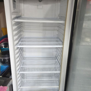 업소용 주류 냉장고 저렴하게 팝니다.