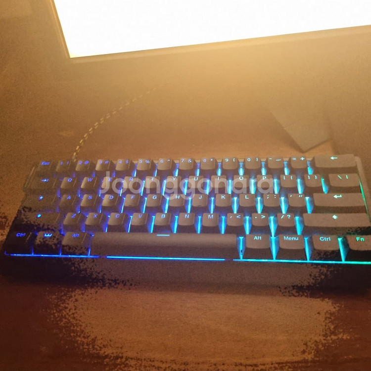 우팅 60he 판매합니다--0