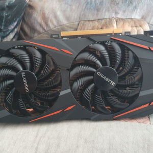 기가바이트 rx480 8gb 그래픽카드