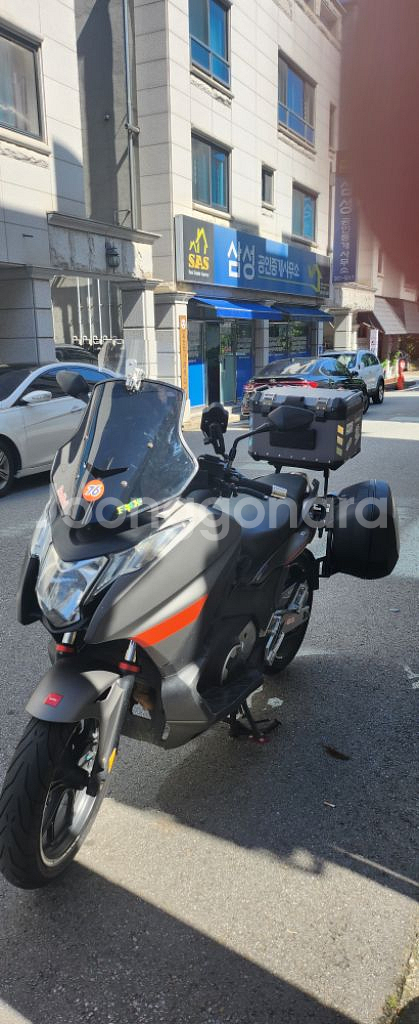 인테그라750 15년식팝니다--1