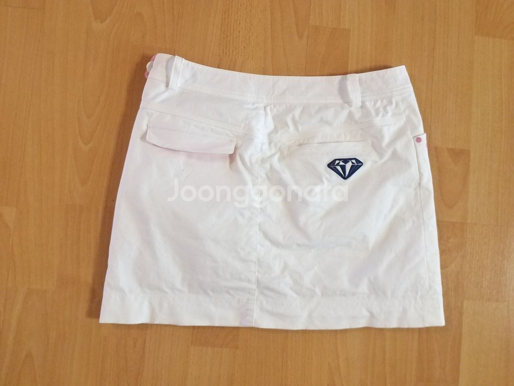 여성 르꼬끄스포르티브 골프 봄.여름 골프치마(스판27)--3