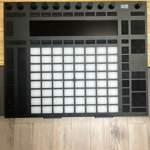 ableton push2 풀박 판매합니다.