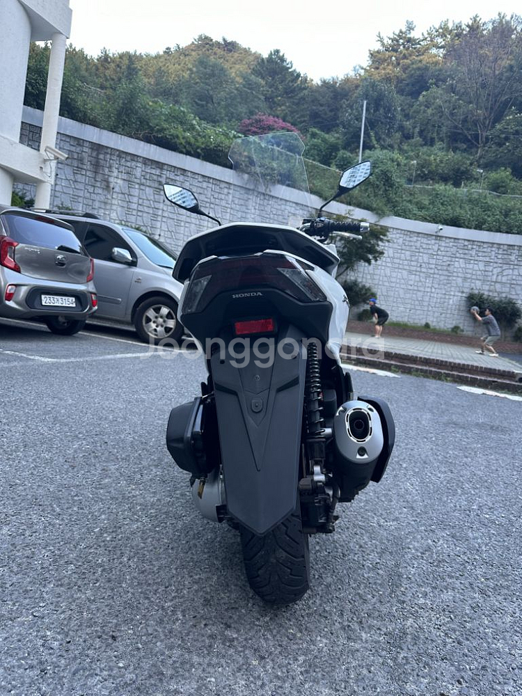 pcx125 21년식 abs모델 신차급 판매 합니다키두--2
