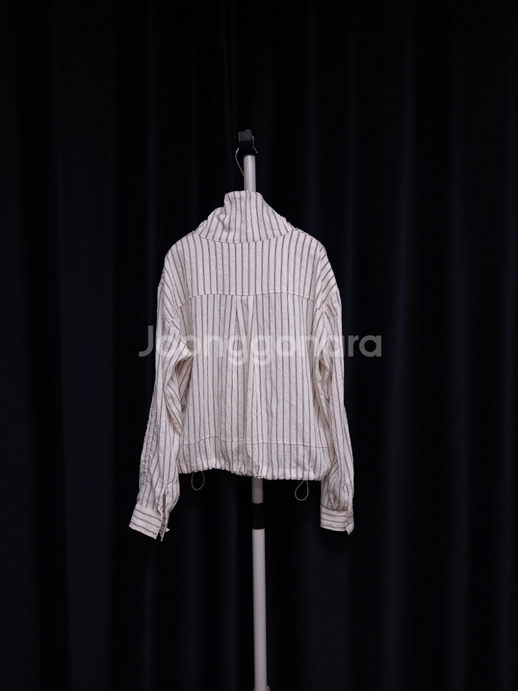 새 I-D 아이디 레이온 하이넥 블라우스겸 아우터 F--1