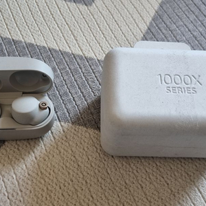 소니 wf 1000xm4 팝니다 실버