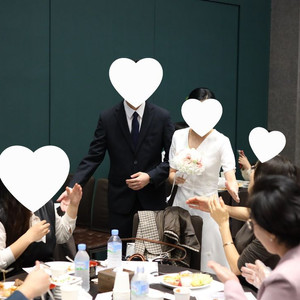 2부 드레스 1번 입은거 판매