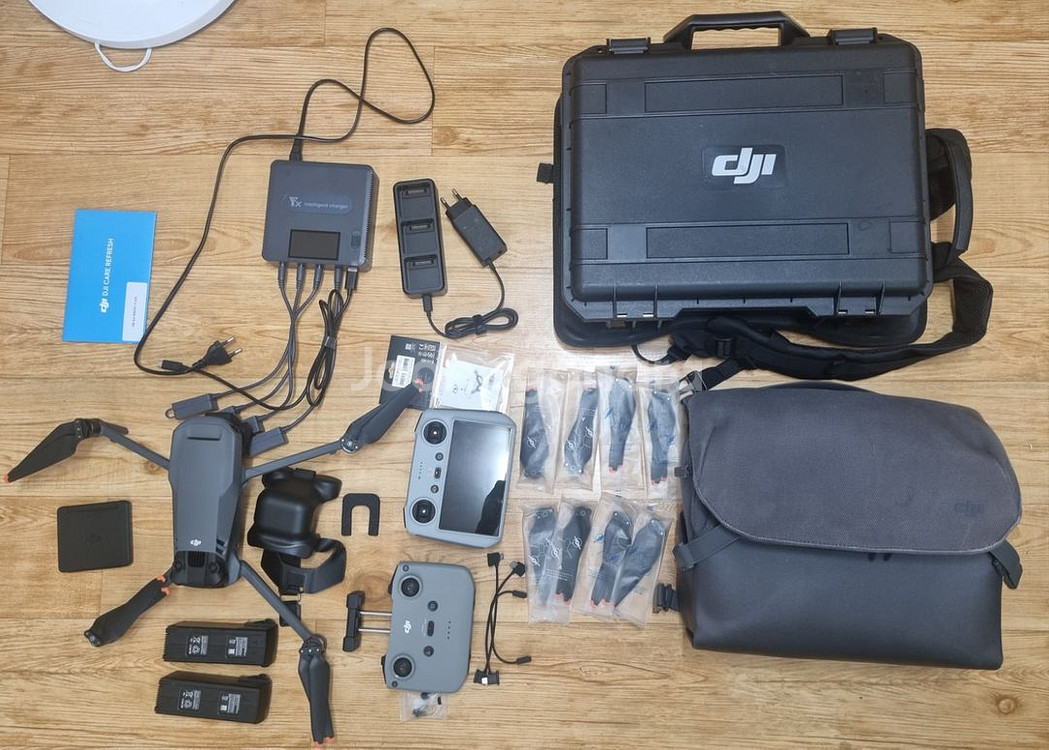 매빅3 플라이모어콤보(DJI Rc)+케어리프레시+기타--0