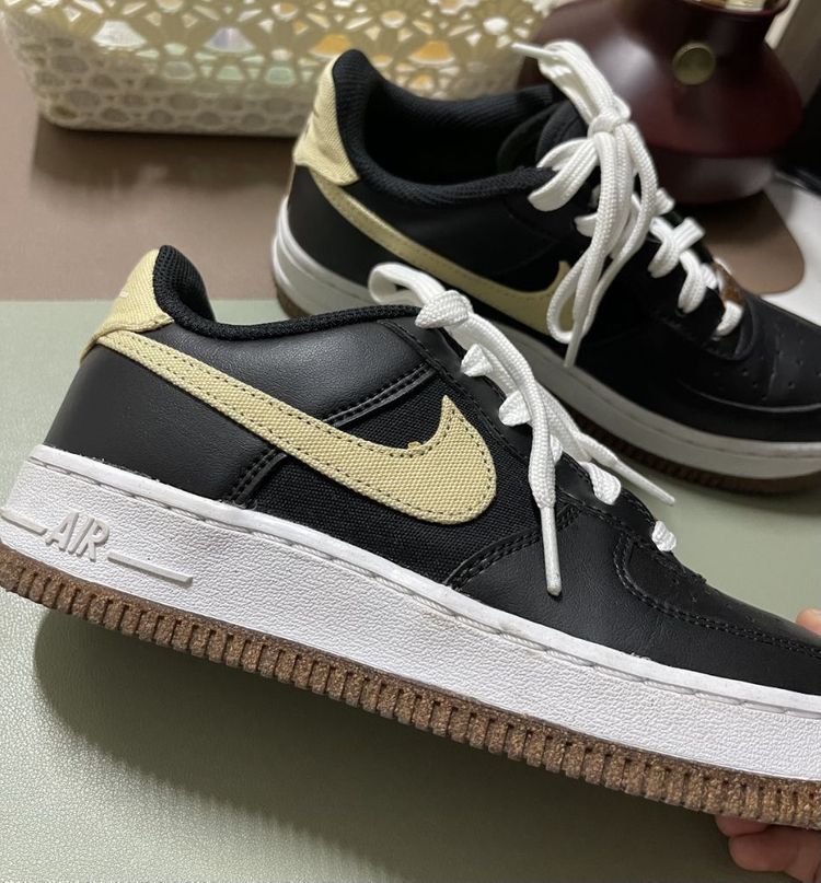 나이키 에어포스 1 (친환경 소재)--1