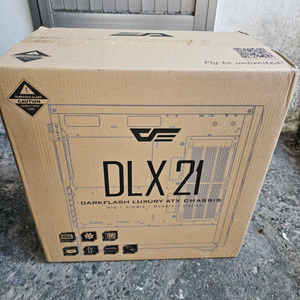 다크플래쉬 DLX21 RGB MESH 강화유리 케이스