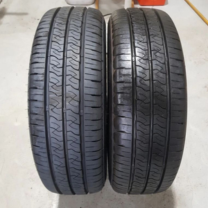 215 70 16 금호 중고타이어(22년식)