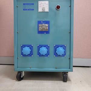 AVR 삼상 380v >220v 30kva 다운 트랜스