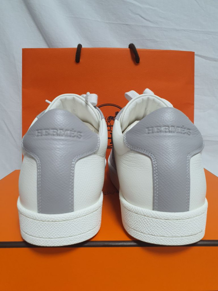 에르메스 부메랑 스니커즈 이미지