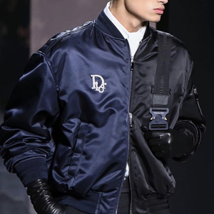 디올 봄버 50 (Judy blame 콜라보)