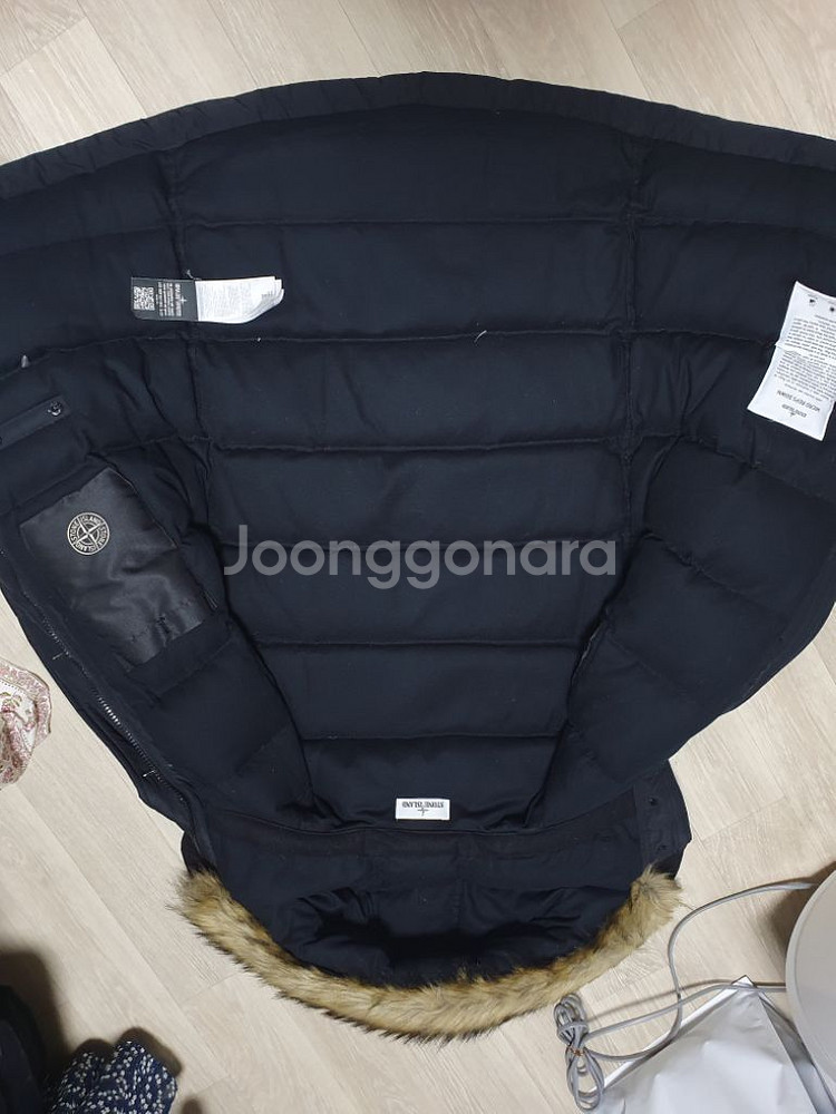 스톤아일랜드 패딩--4