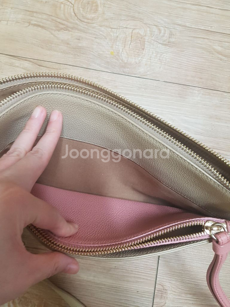 제이에스티나 크로스백--7