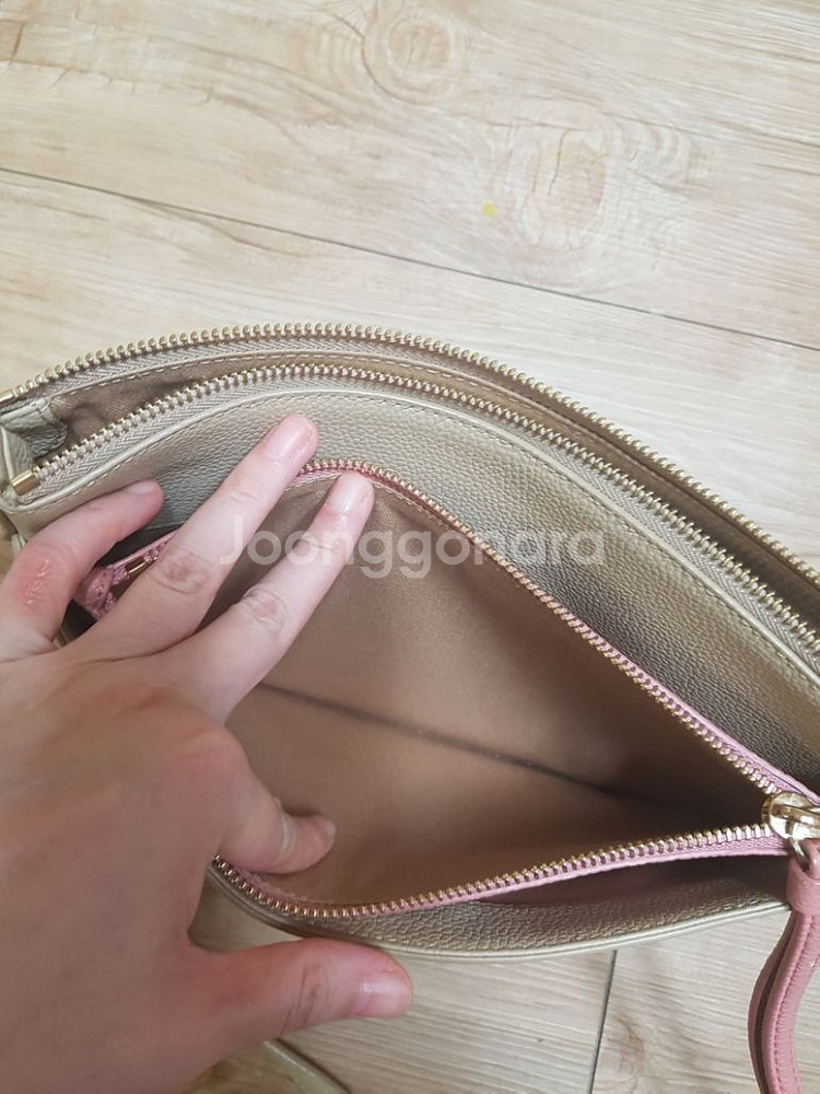 제이에스티나 크로스백--9