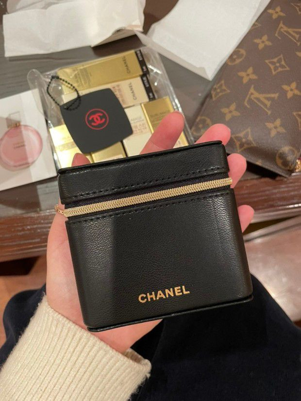 샤넬 립스틱 파우치 (새제품) 이미지