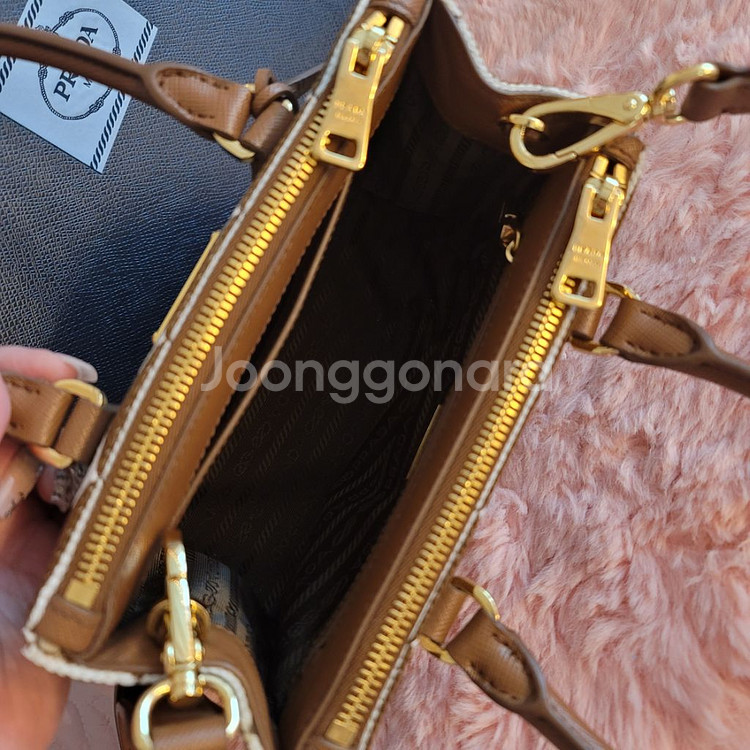 프라다 갤러리아 자수 패브릭 미니백--2