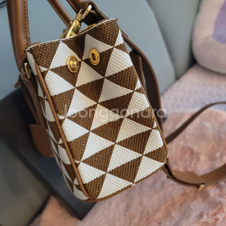 프라다 갤러리아 자수 패브릭 미니백--3