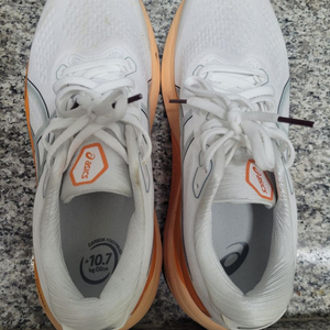 아식스 러닝화 젤카야노30