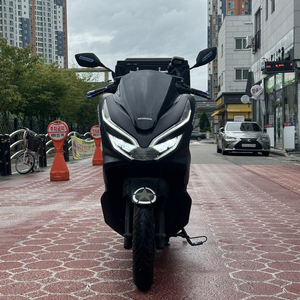 pcx125 20년식 블랙 차량
