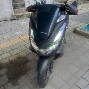 pcx125cc 22년식 주행료 낮음