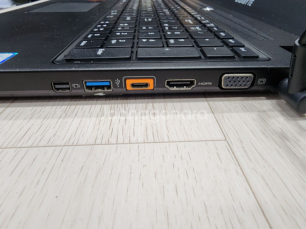 게임용노트북 i7 6700hq 기가바이트--4