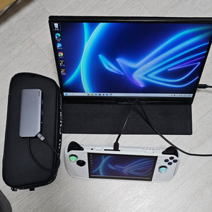 rog ally 박풀 + 15인치 모니터 + 아트뮤허브