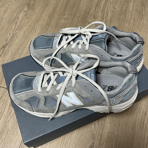(새상품) 뉴발란스 878 블루그레이 235 팔아요