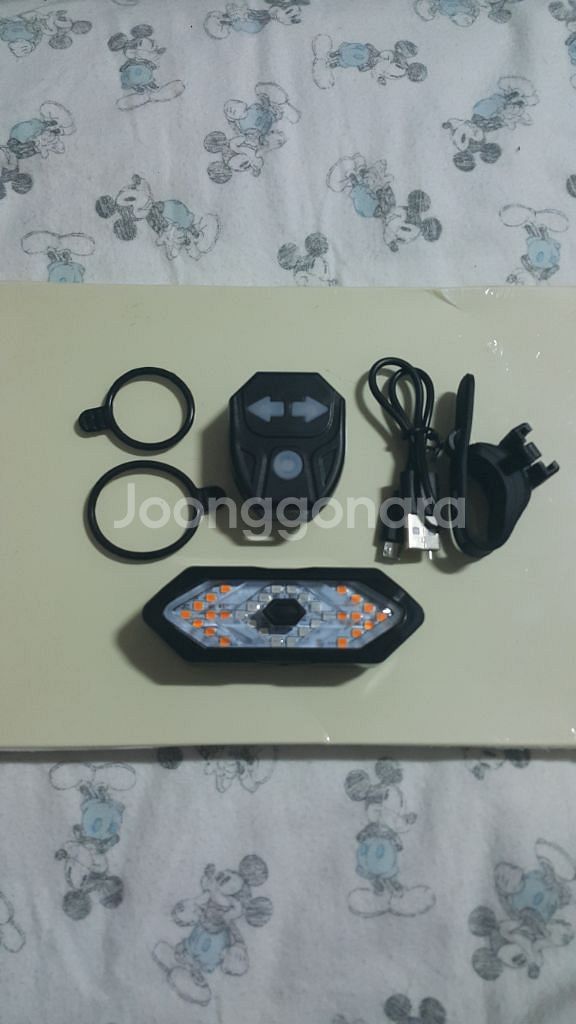 무선 경고 후미등 방향 지시등 USB 충전식 자전거 비--3