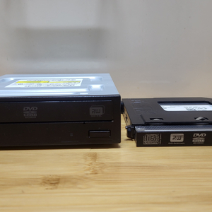 데스크탑 및 슬림형 컴퓨터 DVD ROM
