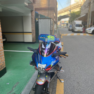 스즈키 gsx-r125 21년식풀튜닝 급하게 처분합니다