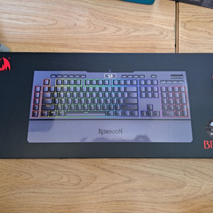 Redragon BRAHMA RGB 리드래곤 갈축