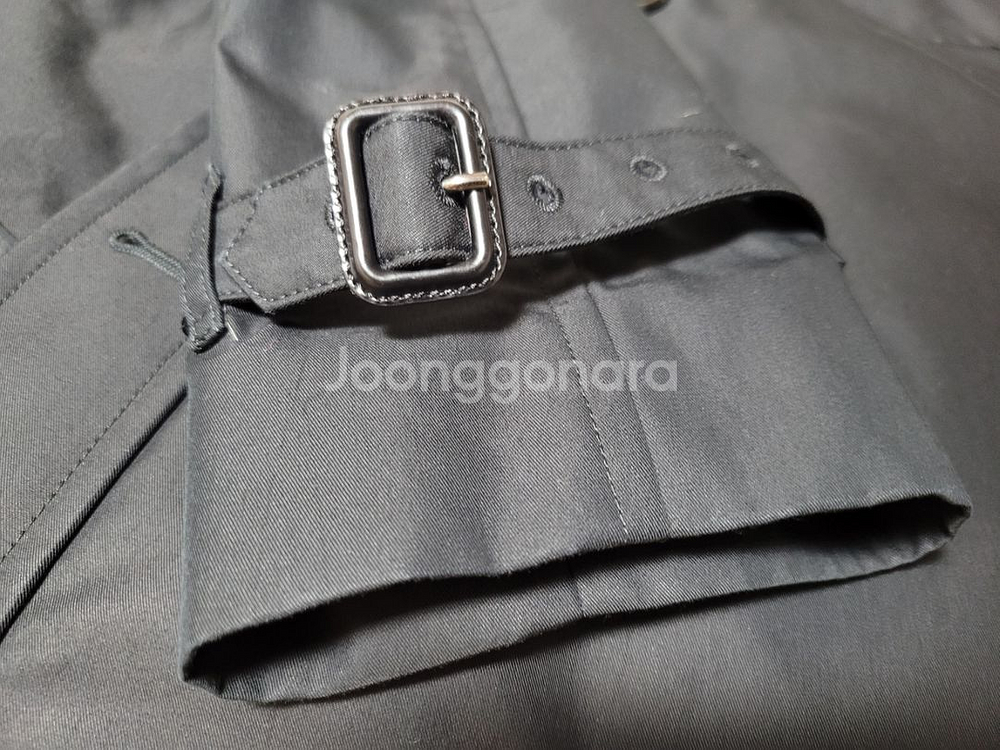 구찌 꿀벌 자수 블랙 트렌치 코트--9