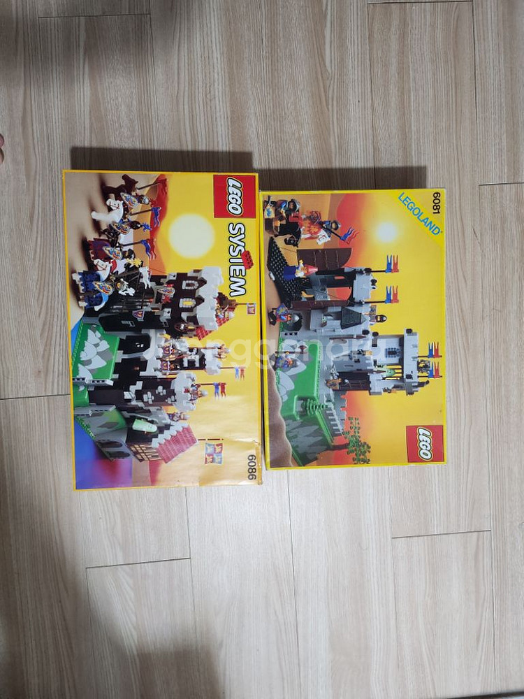 레고 올드캐슬 6086비룡성,6081유령의성 판매합니다--0